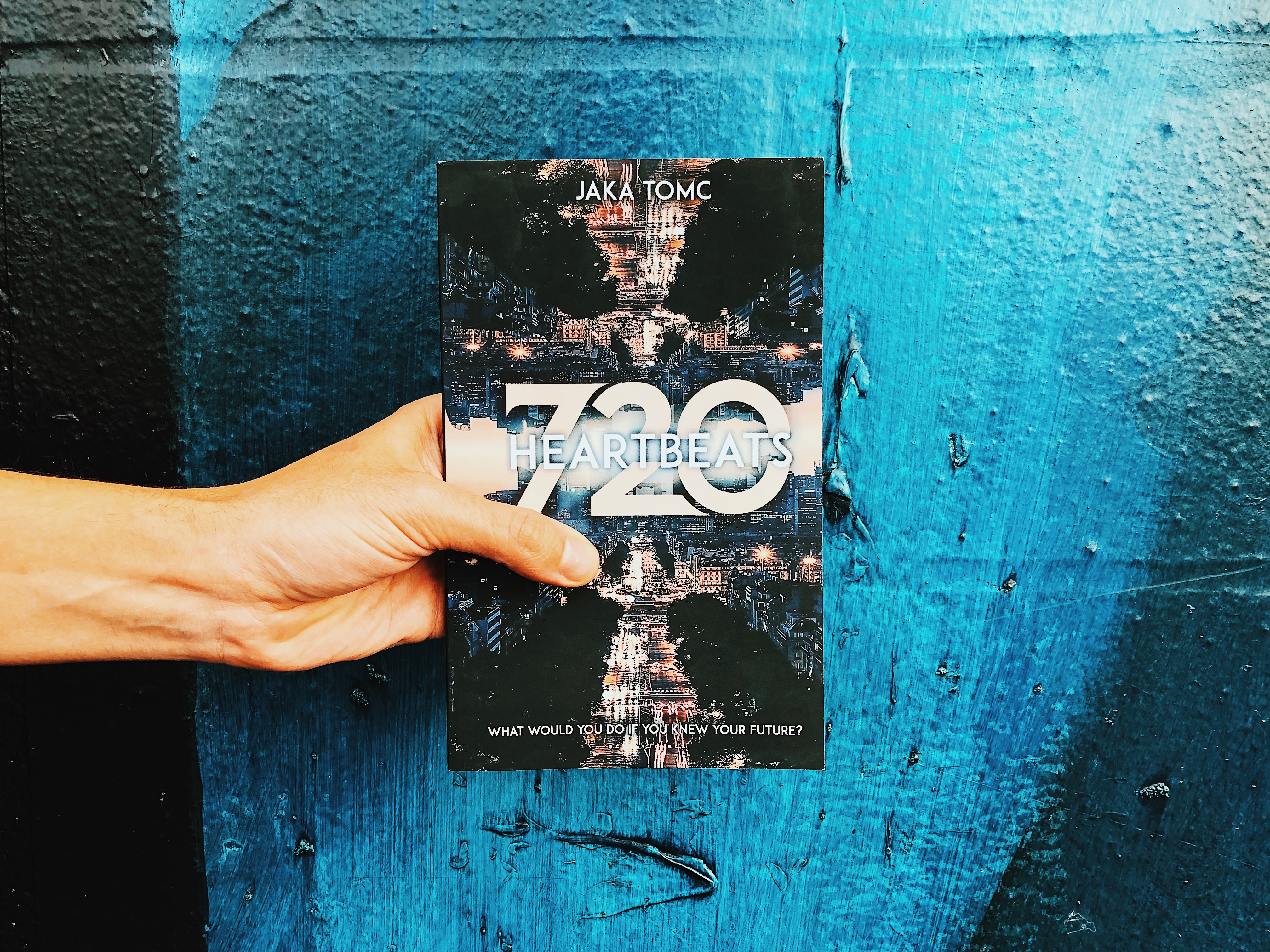 Book Review: 720 Heartbeats