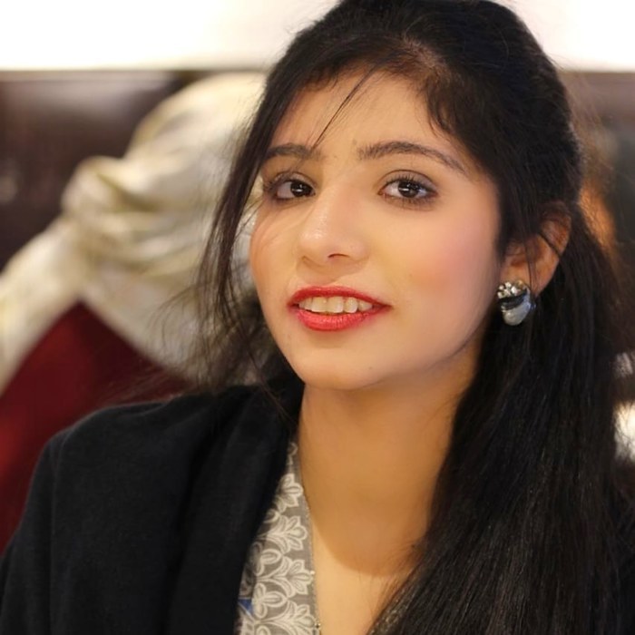 Kinza Asghar Khan (Akasious) author photo from Goodreads for Pakistani Writer blog post